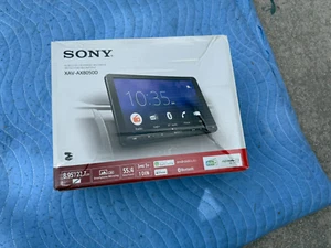 Sony XAV-AX8050D CarPlay/Android Auto Media Receiver - Picture 1 of 2