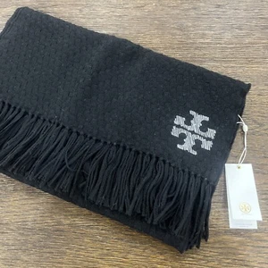 Tory Burch Knit Scarf in Black NWT - Picture 1 of 4
