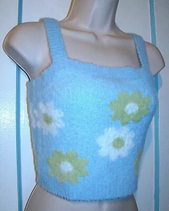 Kendall & Kylie Cropped Fuzzy Sweater Tank Daisy Knit Top Size Small - Picture 1 of 5