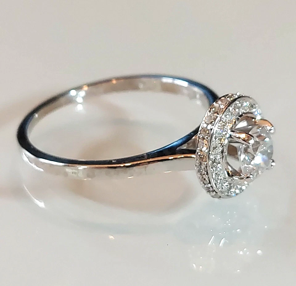 0.75 carat Natural diamond ring ,14k white gold, certified ring . Size 7 - Image 1 of 4