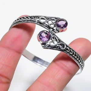 "Brazalete de joyería de plata esterlina 925 hecho a mano con piedras preciosas de amatista púrpura talla 7-8" - Imagen 1 de 1