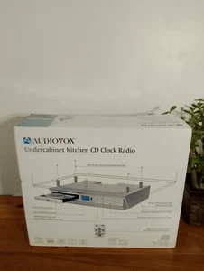 Audiovox Undercabinet Kitchen CD Player Clock Radio AM/FM KCD3180 New Open Box - Bild 1 von 15