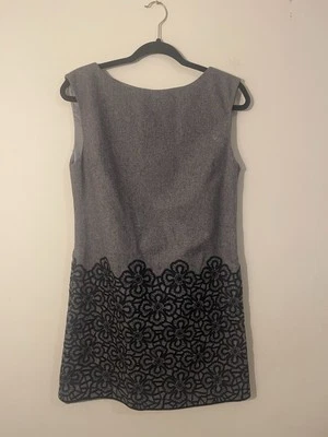 Vestido Lápiz Tibi New York Gris Sin Mangas Lana Bordado Talla 2 Foto 1 de 4