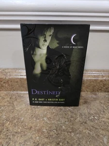 Destined : A House of Night Novel by Kristin Cast and P. C. Cast (2011,... - Foto 1 di 8