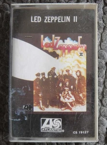 (933) Malaysia WEA Atlantic Cassette Tape - LED ZEPPELN II - Picture 1 of 2