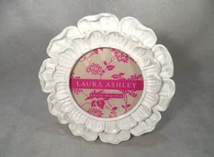 Laura Ashley 4x4 Glossy White Round Resin Ornate Flower Design Picture Frame - Picture 1 of 11