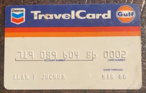 Vintage (Expired 1988) GULF Oil Travel Card Petroliana - Picture 1 of 2