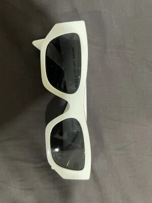 Gafas Prada  Foto 1 de 3