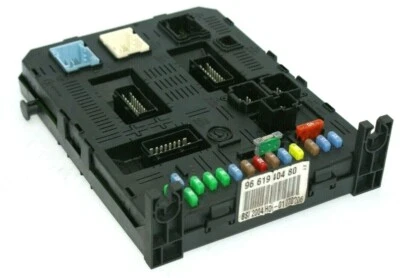 ⭐  Caja Fusible PUUGEOT / CITROEN BSI 2004 H05-01 9661940480  ⭐ - Image 1 of 4