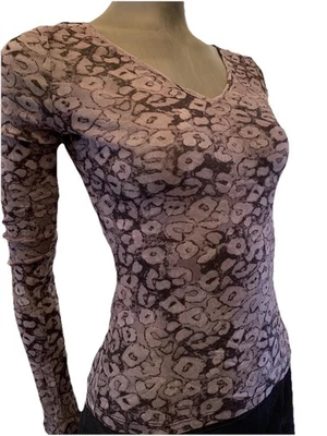 Top de mezclilla KRIZIA talla 44 manga larga tela elástica estampado animal hecho en Italia. Foto 1 de 3