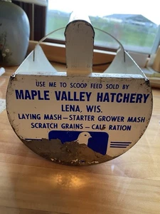 Vintage Feed Scoop Maple Valley Hatchery Lena Wis. Chick Primitive - Picture 1 of 9