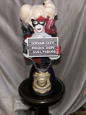 Harley Quinn Mugshot Bust Cryptozoic 2da Edición Numerada 0223/3000 Edición Limitada Foto 1 de 4