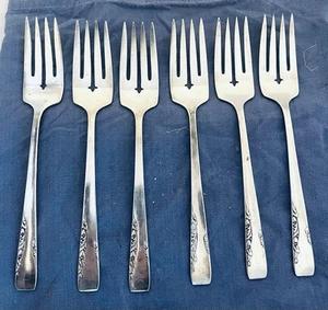 Lot of SIX 6-3/8" Salad Forks = 1954 PROPOSAL - 1881 Rogers Oneida Silverplate - Picture 1 of 4