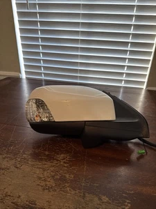 Espejo retrovisor derecho Volvo XC90 2007-2014 CON LUZ/PUNTO CIEGO EN BLANCO FABRICANTE ORIGINAL. U - Imagen 1 de 12