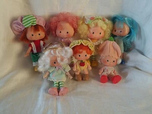Vintage 1980's Strawberry Shortcake 7 Dolls With Clothes - Picture 1 of 15