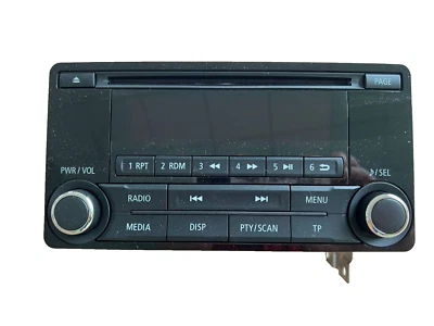 CD Autoradio original Mitsubishi ASX / Outlander schwarz codefrei 8701A689 - Bild 1 von 4