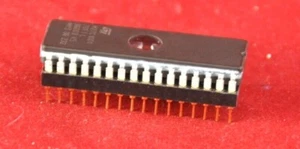 3 ea M27C1001-70F1L ST MICRO EPROM CERAMIC DIP & 3 sockets IC 2D USA QUICK SHIP - Picture 1 of 10