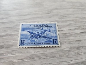 Canada Scott # CE2 17 cent Air Mail Special Delivery Stamp MINT Never Hinged OG - Picture 1 of 2