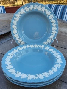 Wedgwood Queensware Cream on Lavender Blue 8" Shell Edge Bowls Set Of 4 Mint - Picture 1 of 4