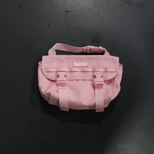 Supreme Mini Messenger Bag SS25 (Pink) - Bild 1 von 1