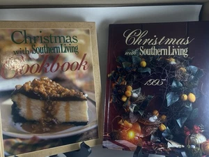 Christmas With Southern Living Lot of 2 1993 & Cookbook 1997 Holiday Recipes - Bild 1 von 14