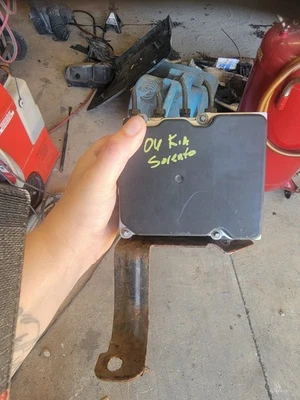 Módulo ABS Kia Sorento 2006 Foto 1 de 4