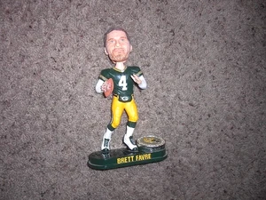 Vintage Green Bay Packers BRETT FAVRE Bobblehead #1629 of 4,444 (Handcrafted) - Picture 1 of 4