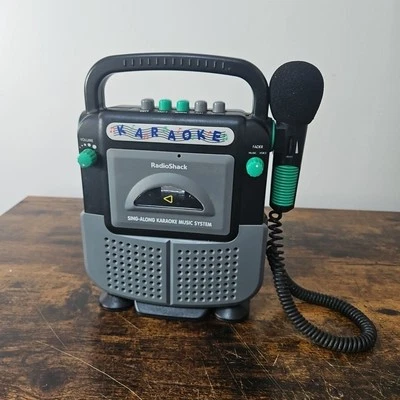 Radio Shack Sing Along Sistema de Música Karaoke Reproductor de Cassette De Colección Años 80 Funciona Foto 1 de 3
