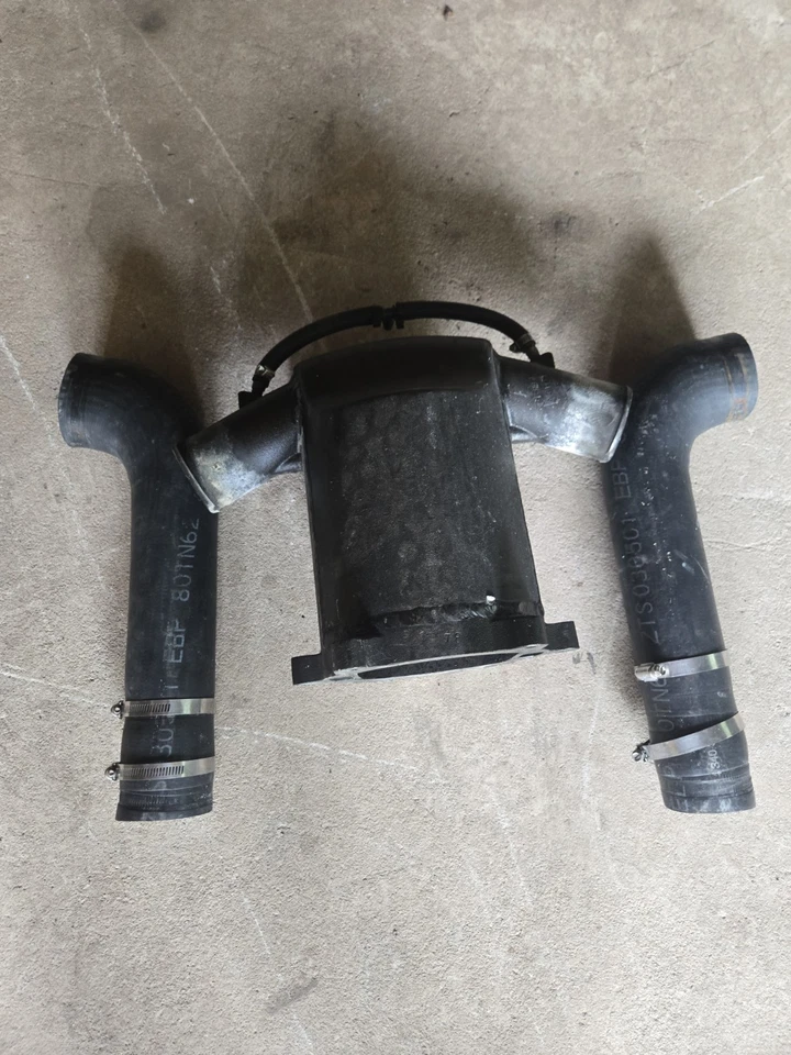 Mercury V6 Sportjet Exhaust Diverter And Pipes - Image 1 of 3