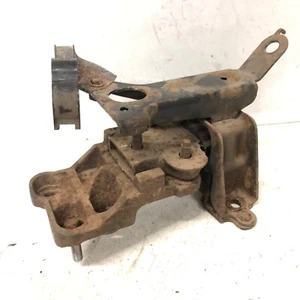 SOPORTE MONTAJE MOTOR TOYOTA AYGO MK1 1.0 GASOLINA MOTOR 1KR-FE 09-12 - Imagen 1 de 2