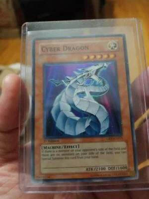 Yugioh Cyber Dragon CRV-EN015 1st Edition  Card English Super Rare - Image 1 of 4