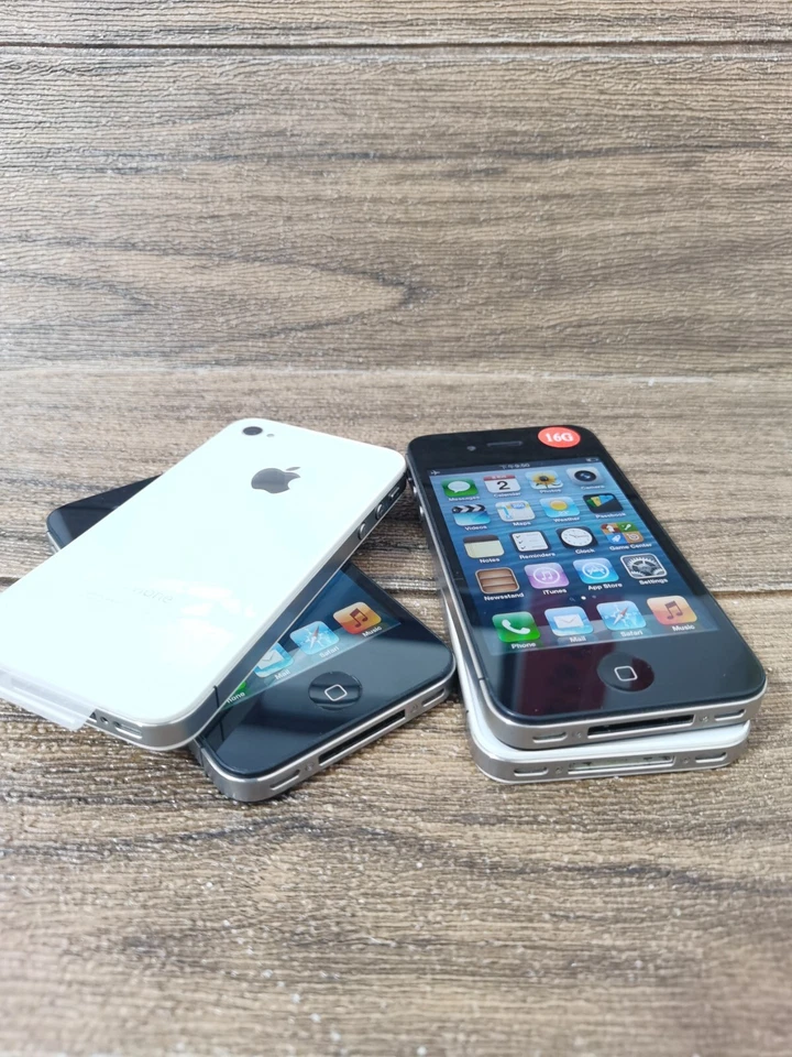 90% N ew , tested, 100% working Apple iPhone 4S 8 16 32GB IOS 6.1.3 Unlocked - Image 1 of 4