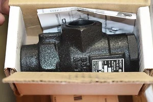 NEW Henry Valve Co Pressure Relief Valve 5602 225 LBS - Picture 1 of 1