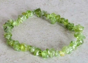 Pulsera de piedra de peridoto cruda Reiki yoga regalo cristal piedra preciosa natural - Imagen 1 de 3