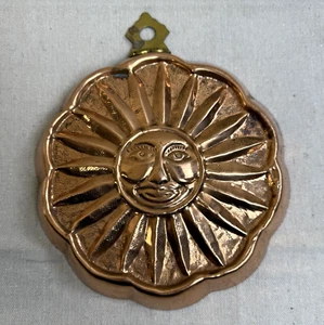 Sunburst Kupfer Wandhalterung Form dekorativ 8,5" Durchmesser Messing Aufhänger Sonnenwende - Bild 1 von 6