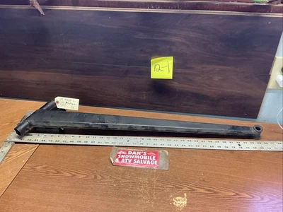 Brazo de arrastre brazo izquierdo # Desconocido Ski-doo 1989 Mach 1 583 moto de nieve Foto 1 de 4