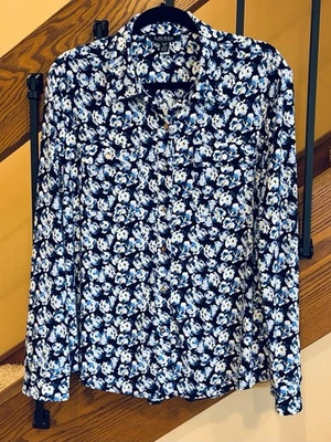 Blusa Lauren Ralph Lauren abotonada tejido líquido azul y blanco floral talla XL NUEVO SIN ETIQUETAS Foto 1 de 4