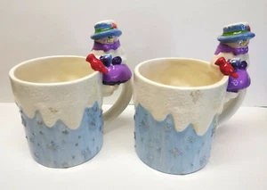 2 SCHÖNE 4,25 ZOLL X 3,25 ZOLL FESTLICHER URLAUBSSCHNEEMANN KOKUSS/SÜSSIGKEITEN KAFFEE TEETASSEN - Bild 1 von 5