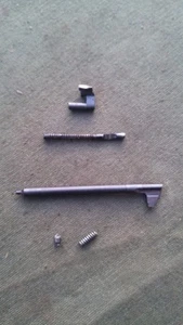 M1 carbine, bolt spare parts - Kit parti di ricambio bolt(cd. 121) - Picture 1 of 1