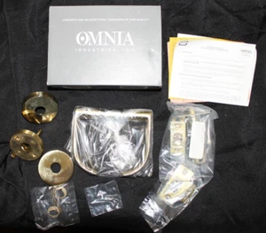 OMNIA 560/00.PRI.US3 Sichtschutz 2-3/8" Hebel verzierter Hebel in Messing poliert NEU - Bild 1 von 8