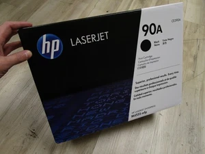 NEW GENUINE HP 90A CE390A BLACK TONER CARTRIDGE - RF - Picture 1 of 2