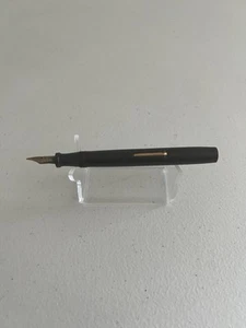 Vintage Ink Pen 14k Gold Tip The Evrda Pen Chicago - Picture 1 of 3