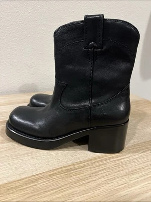 Jeffrey Campbell Botas Ridin de Cuero Negro Tacón Grueso NUEVAS Talla 5 Foto 1 de 4