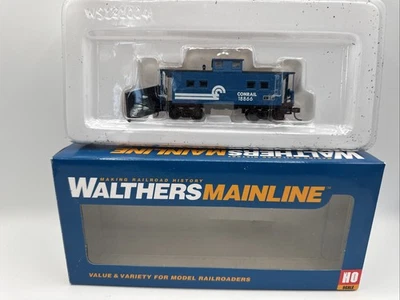 Walthers 18866 CONRAIL Center Cupola Caboose 910-8604 25' NE-Style w/ Box EUC - Image 1 of 4