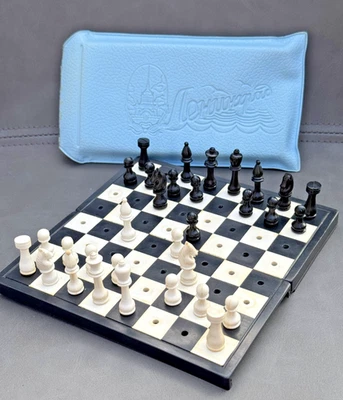 Chess Leningrad soviet pocket, soviet traveling chess. Plastic chess ussr - Image 1 of 4