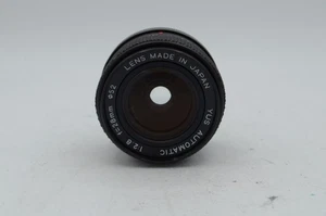 Yashica 28mm F/2.8 Manual Focus Yus C/Y Mount Lens, without Caps - Picture 1 of 4