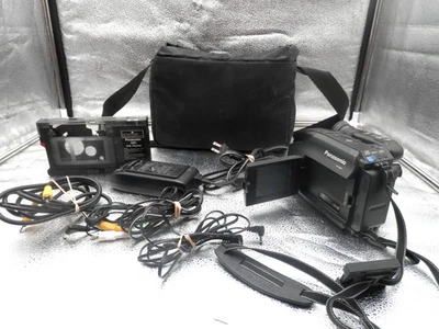 Panasonic PV-L559 VHS-C Camcorder Video Camera Bundle-EUC-Free Shipping - Image 1 of 4