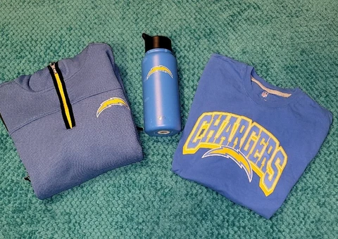 San Diego Chargers Youth Large 14/16 Sweatshirt T Shirt Lot + Water Bottle NFL Cover