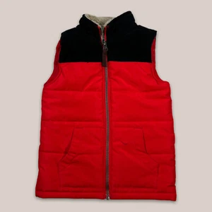 Carter’s Kid Puffer Vest Red Pockets Full Zip Kid’s Boys Size 4/5 - Picture 1 of 8