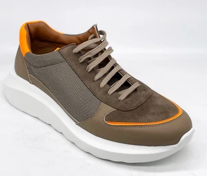 Bruno Magli Francio Sneakers Size 10.5 Mens Suede Textile Upper Taupe BM2FNO1 - Picture 1 of 13